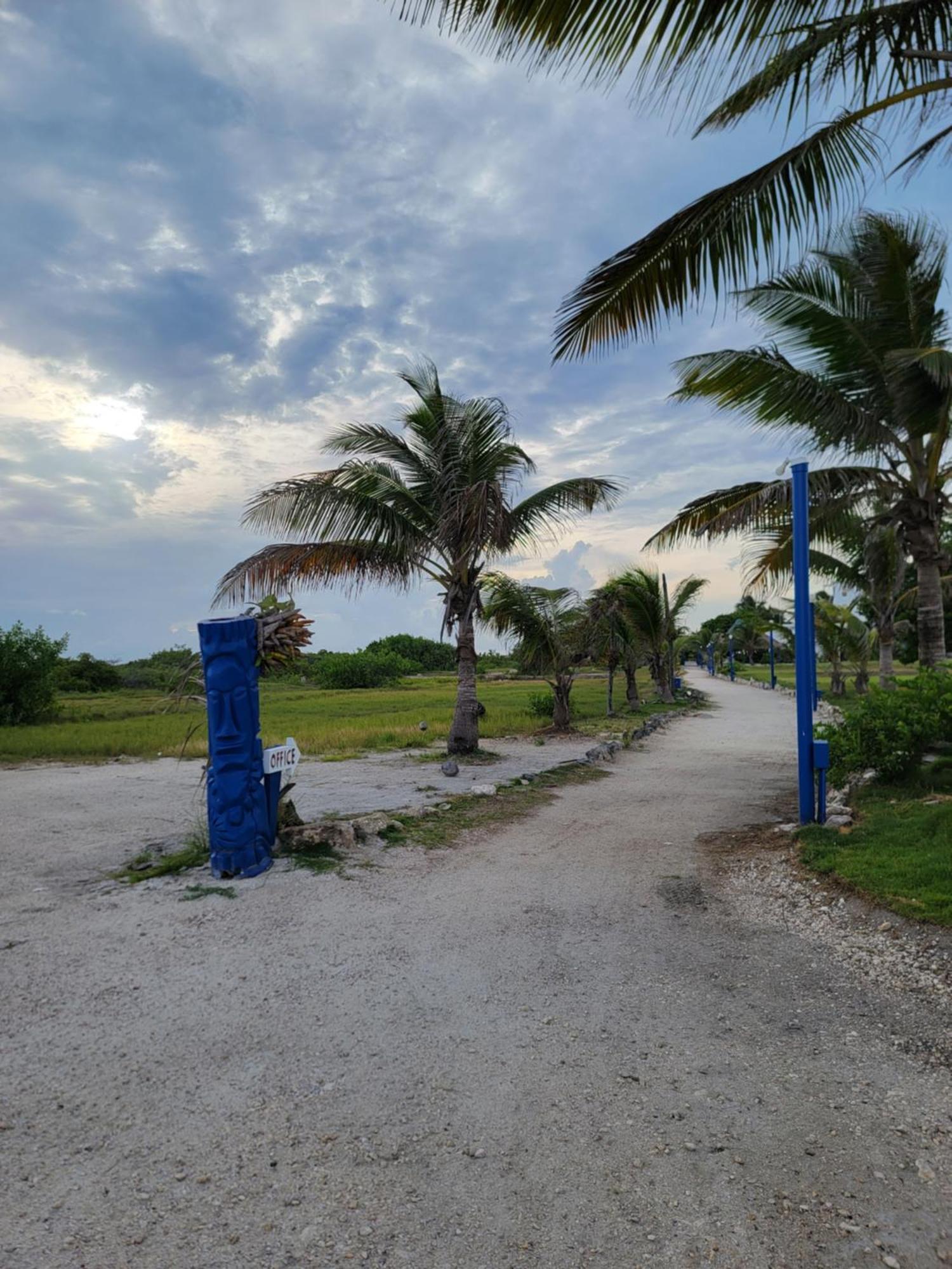 Brahma Blue Resort 圣佩德罗 外观 照片